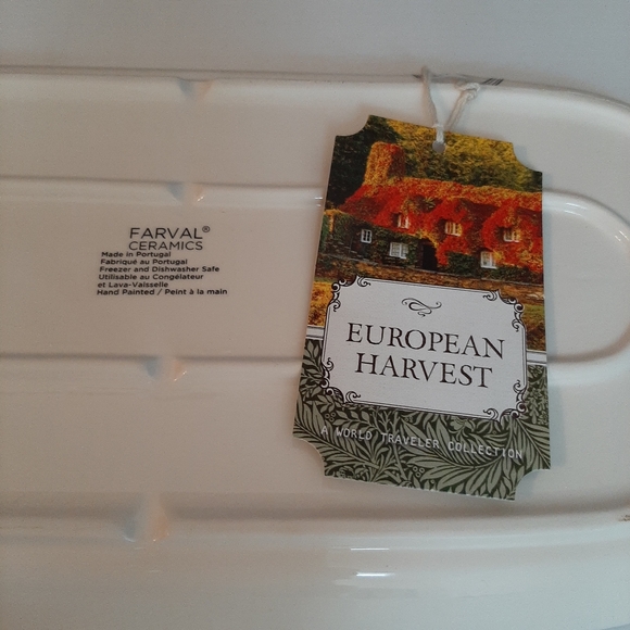 *Farval Ceramics Pine Tree Holiday Lodge Christmas Platter - Picture 7 of 14